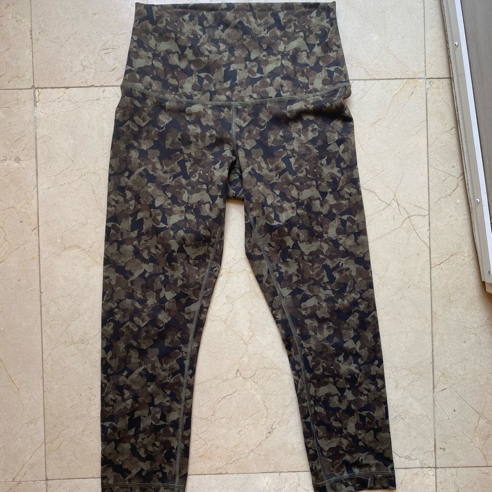 Green High Rise Lululemon Wunder Under Leggings